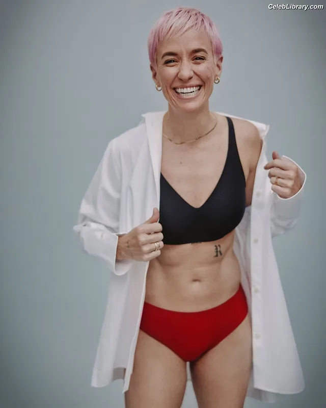 Megan Rapinoe photo 8 of 80