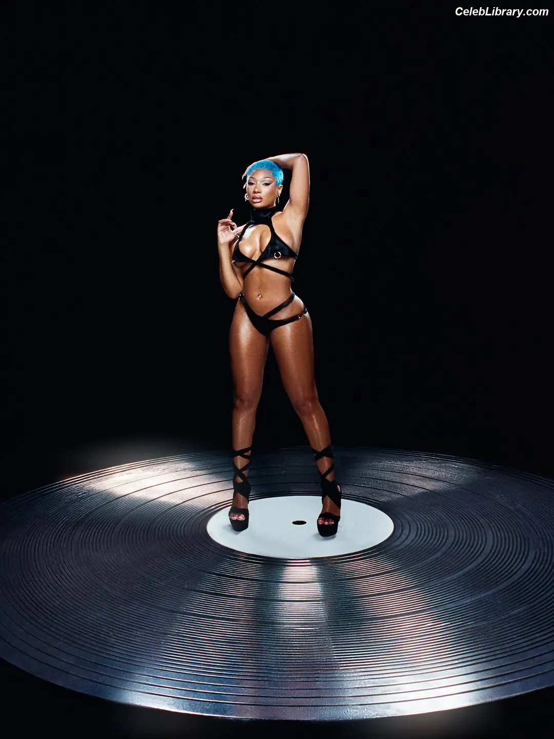 Megan Thee Stallion photo 5 of 2001