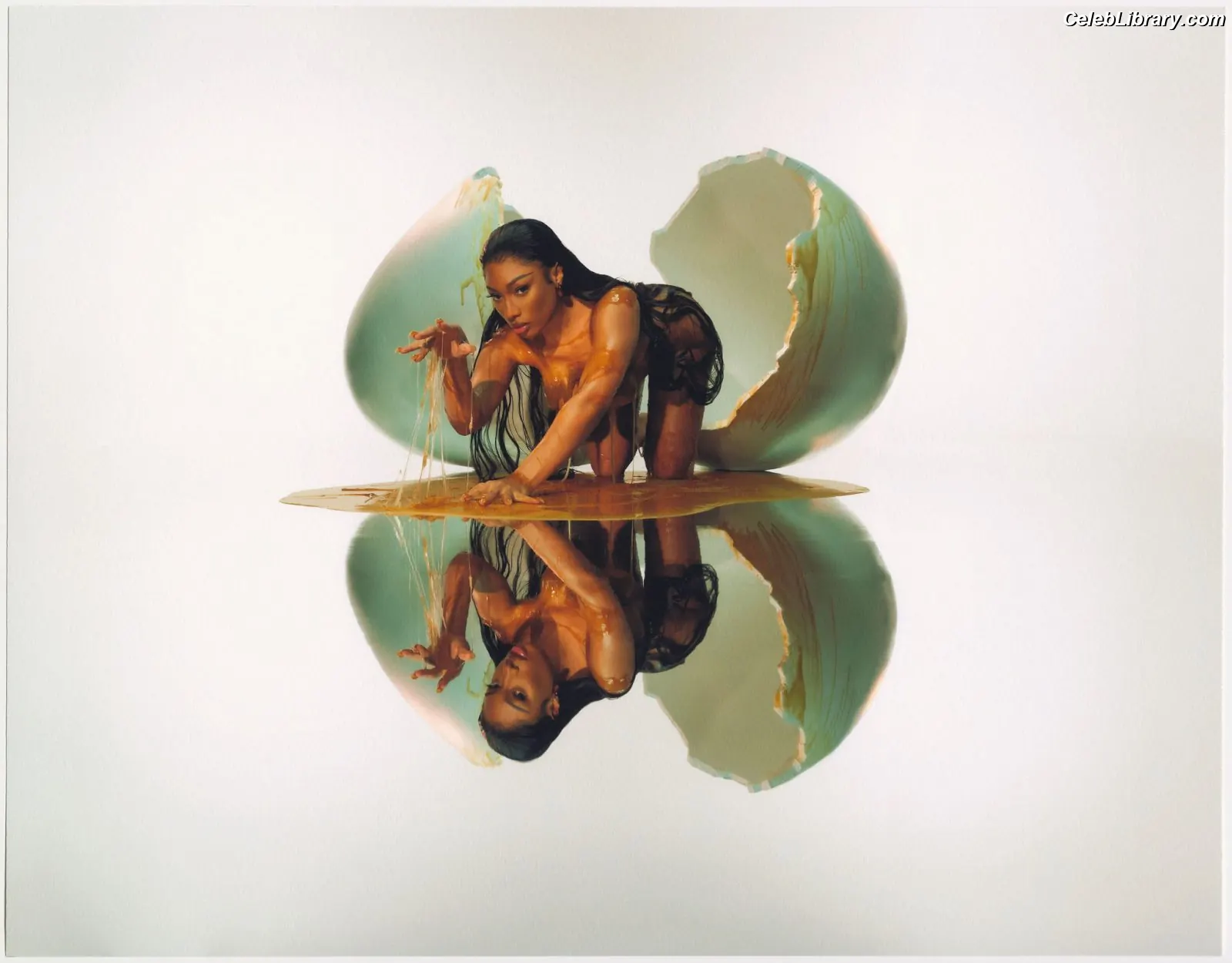 Megan Thee Stallion photo 5 of 2001