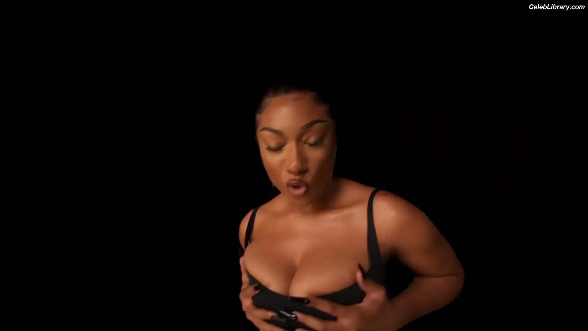 Megan Thee Stallion photo 5 of 2001
