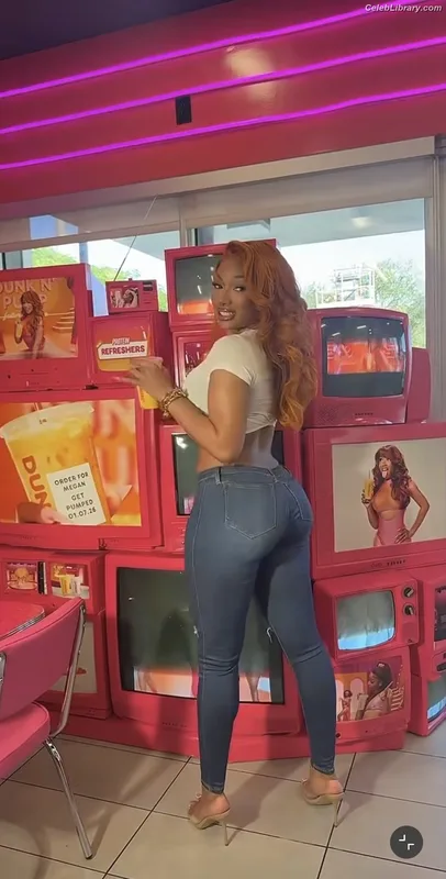 Megan Thee Stallion photo 13 of 1985