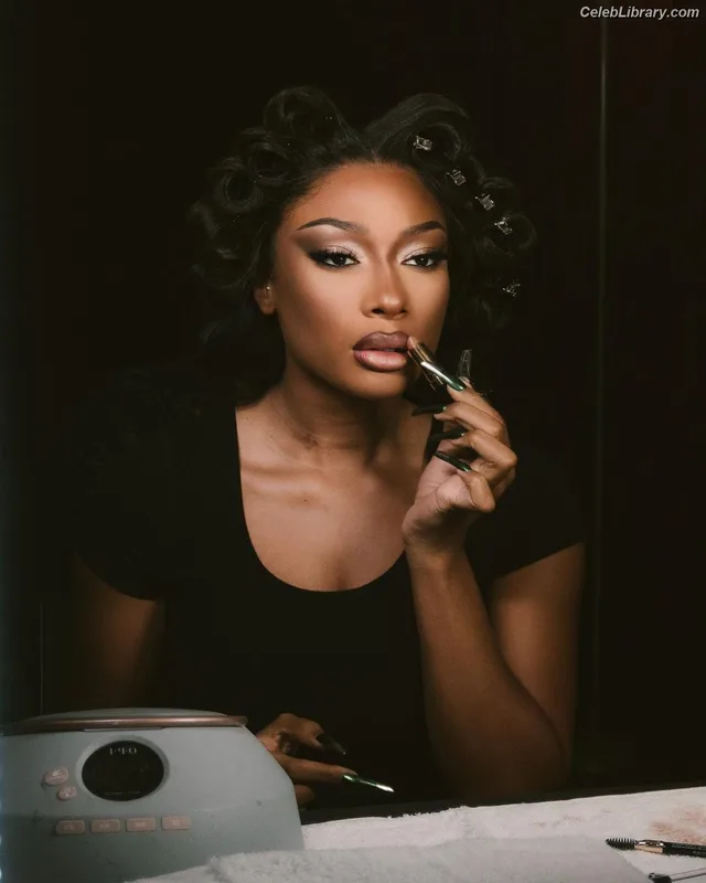 Megan Thee Stallion photo 21 of 1985