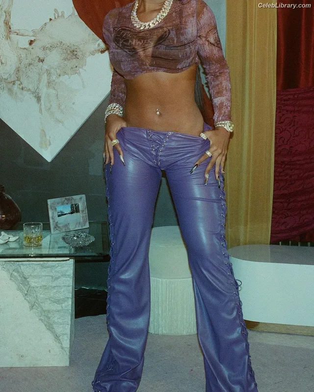 Megan Thee Stallion photo 6 of 1985
