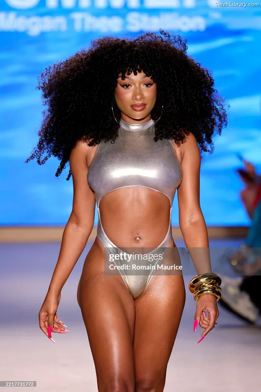 Megan Thee Stallion photo 24 of 1985
