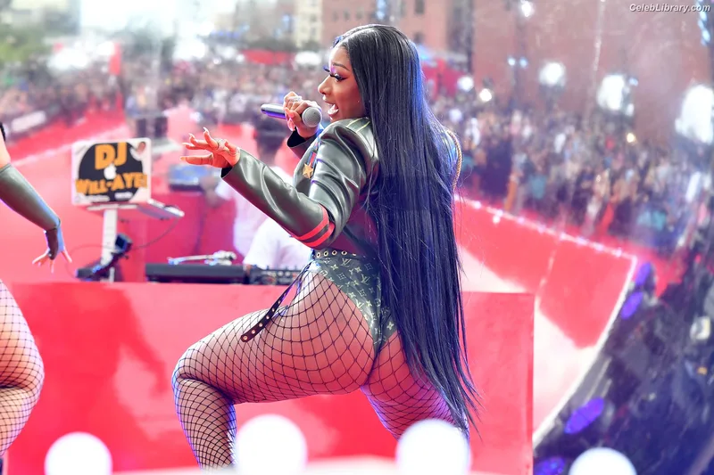Megan Thee Stallion photo 10 of 1985