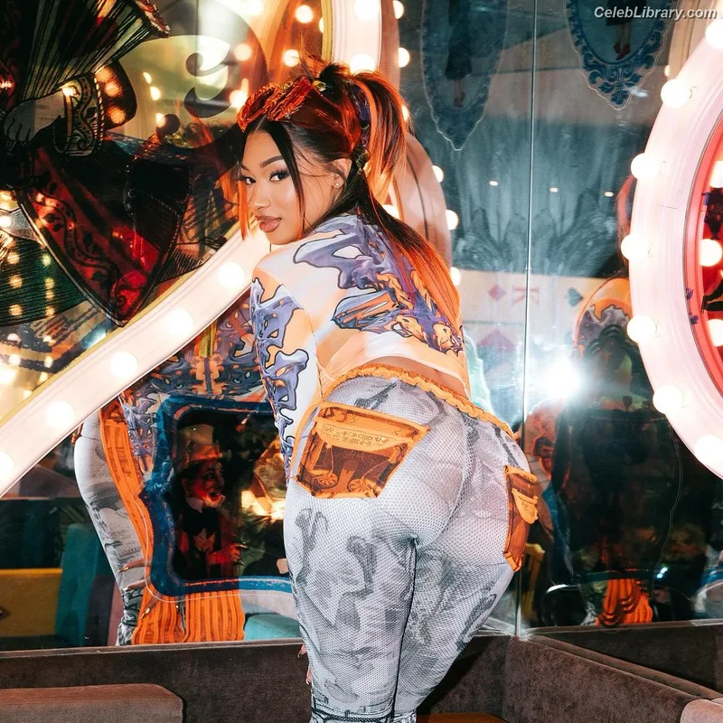 Megan Thee Stallion photo 21 of 1985