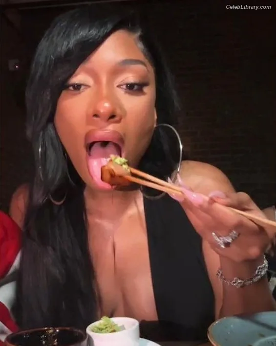 Megan Thee Stallion photo 6 of 1985