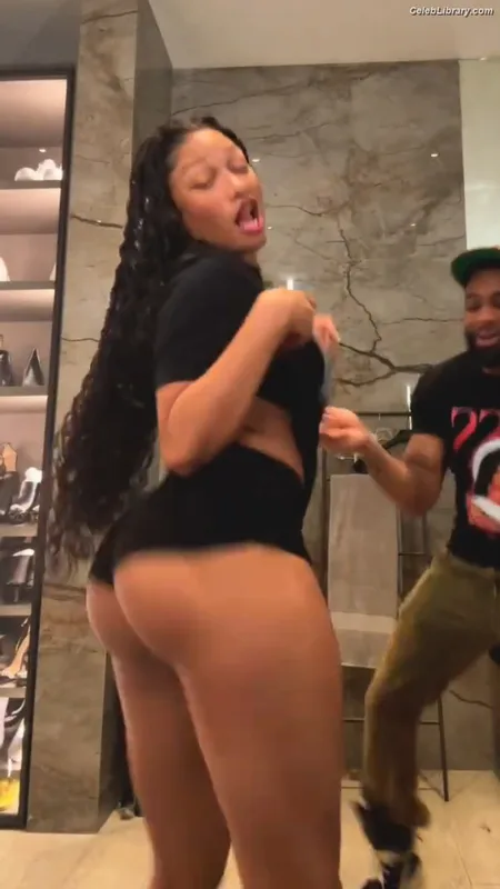 Megan Thee Stallion photo 8 of 1985