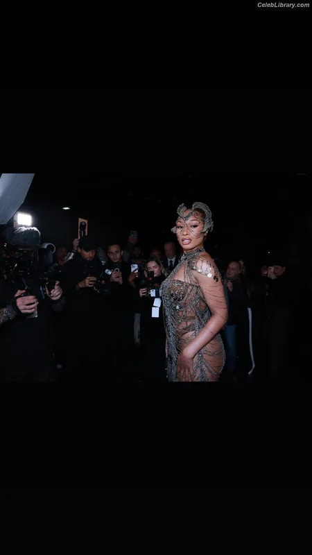 Megan Thee Stallion photo 9 of 1985