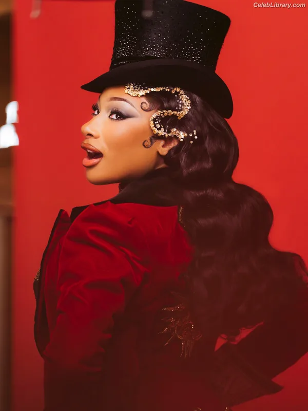 Megan Thee Stallion photo 9 of 1985
