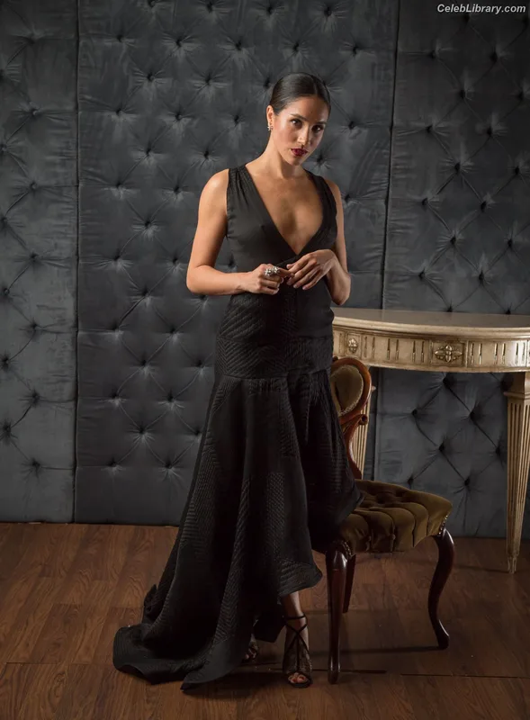 Meghan Markle photo 7 of 68