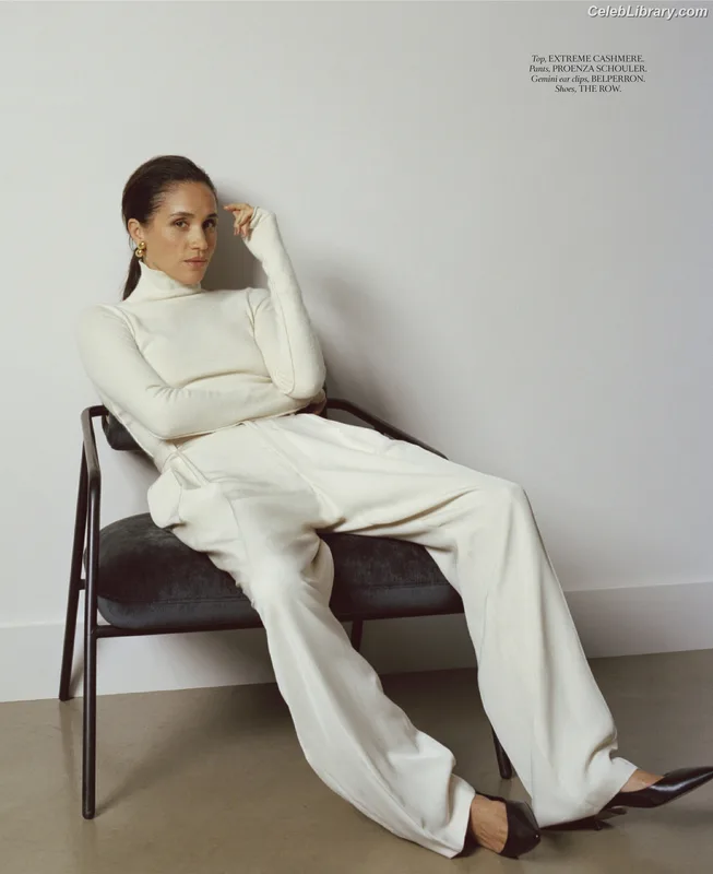 Meghan Markle photo 24 of 68