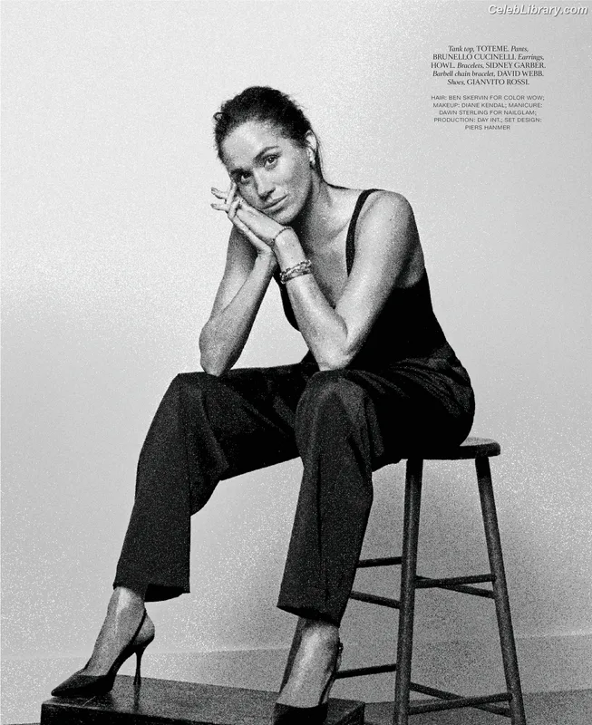Meghan Markle photo 1 of 68