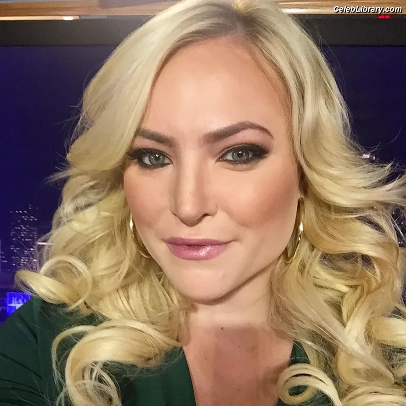 Meghan McCain photo 3 of 159
