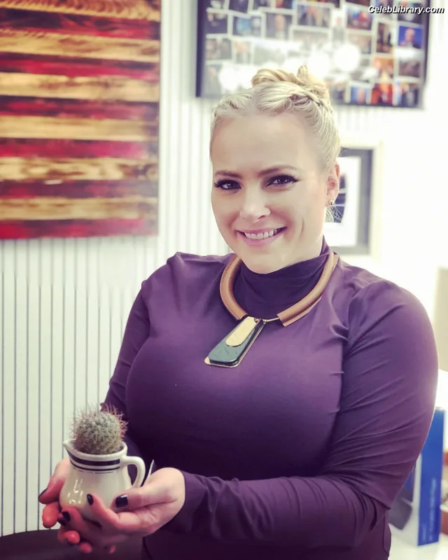 Meghan McCain photo 24 of 159