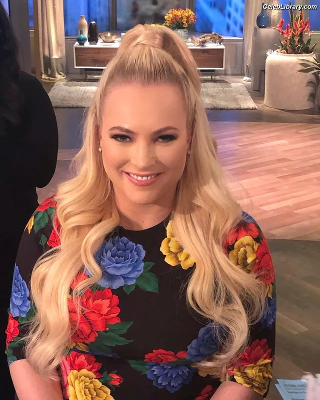 Meghan McCain photo 3 of 159