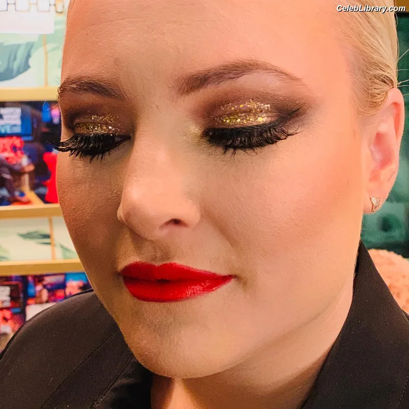 Meghan McCain photo 17 of 159