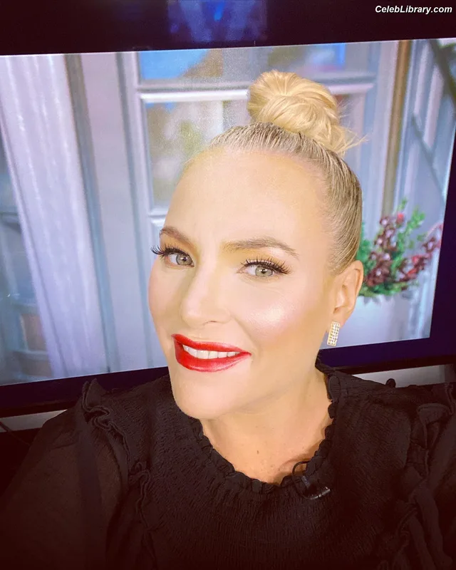 Meghan McCain photo 13 of 159