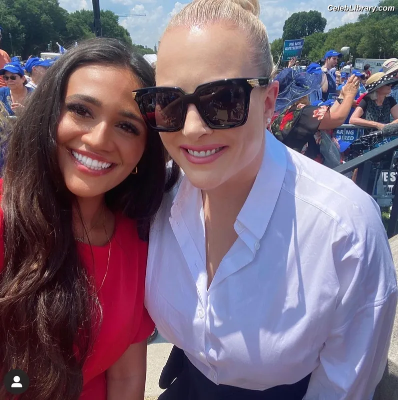 Meghan McCain photo 3 of 159