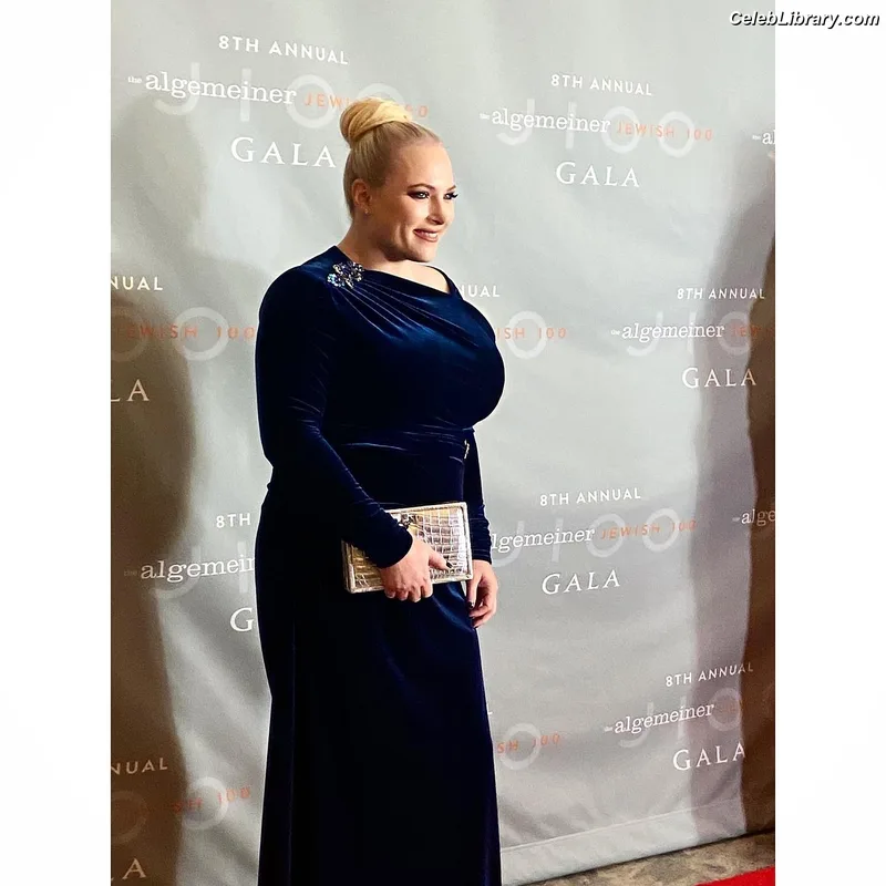 Meghan McCain photo 5 of 159