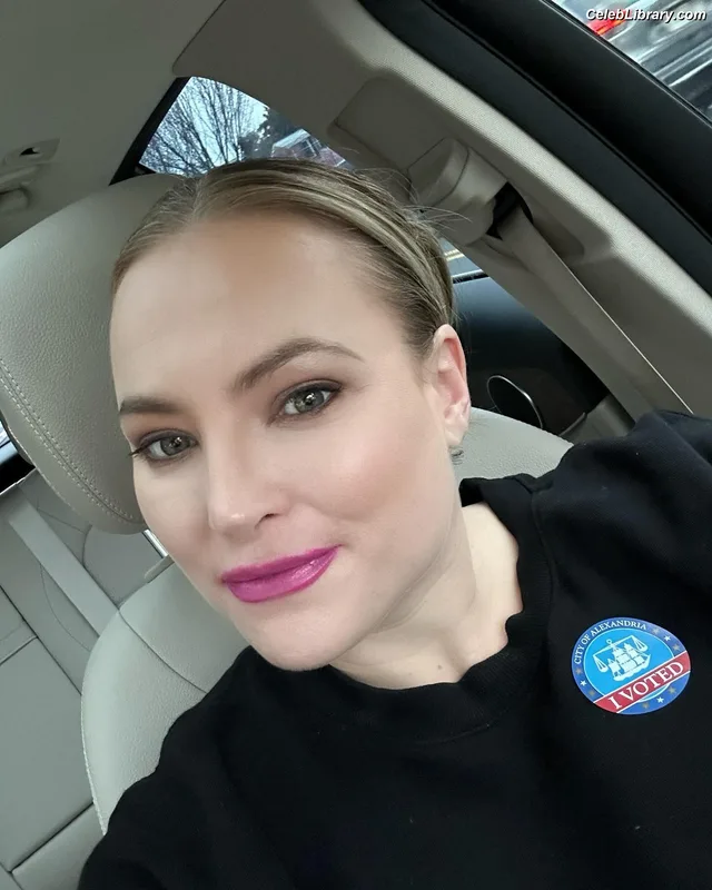 Meghan McCain photo 22 of 159