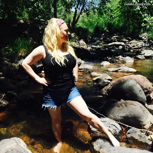 Meghan McCain photo 24 of 159