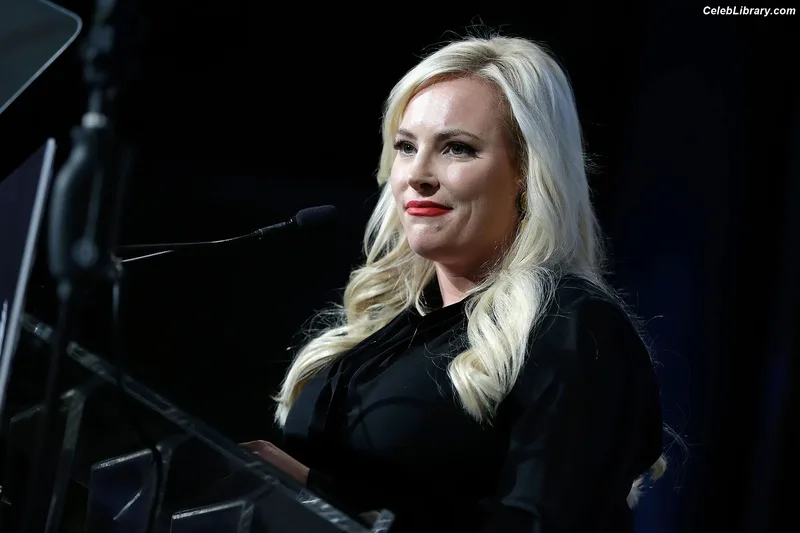 Meghan McCain photo 4 of 159