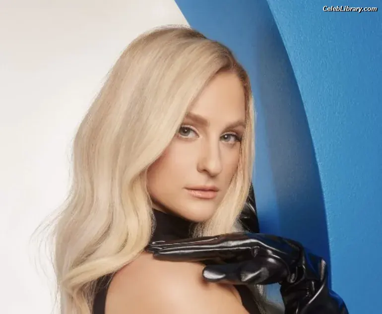 Meghan Trainor photo 4 of 320