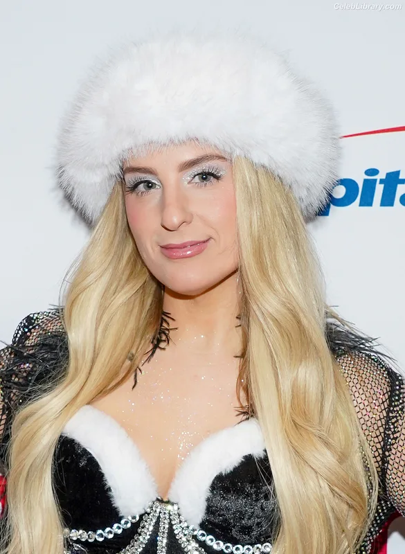 Meghan Trainor photo 15 of 321