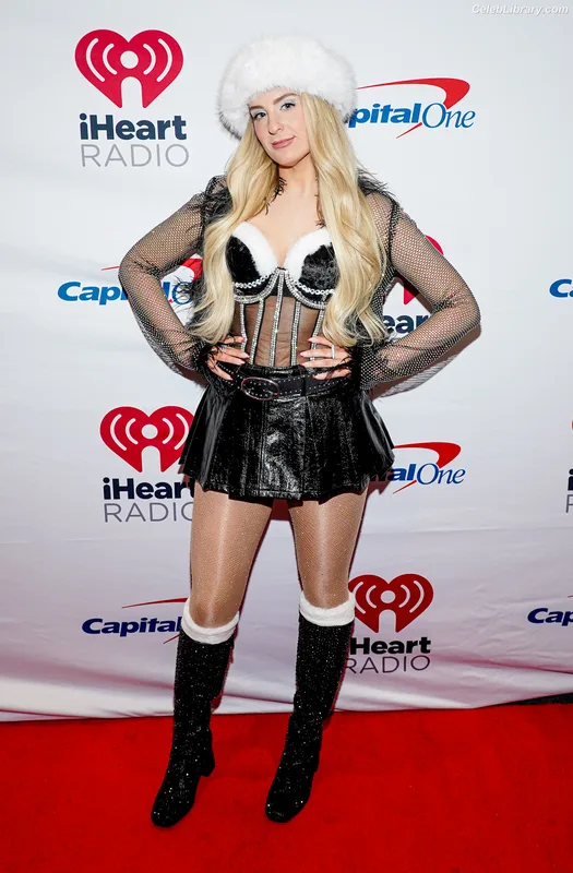 Meghan Trainor photo 21 of 321