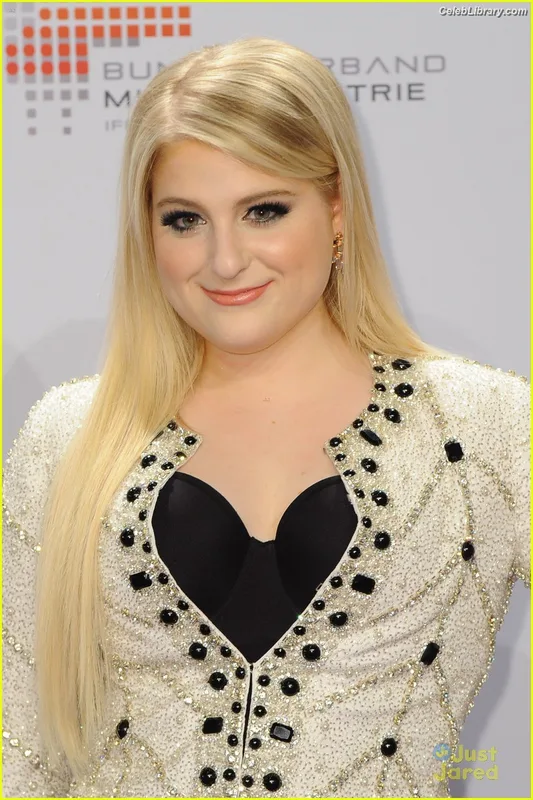 Meghan Trainor photo 20 of 321