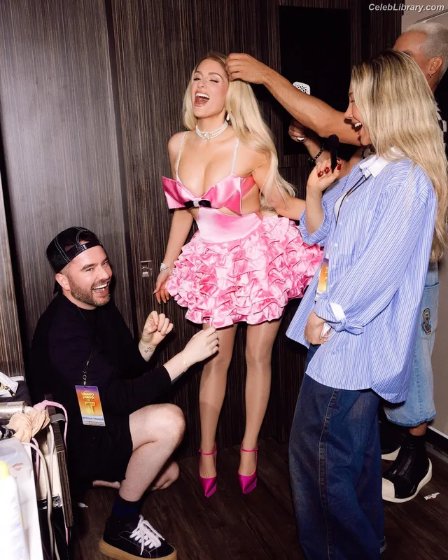 Meghan Trainor photo 22 of 321