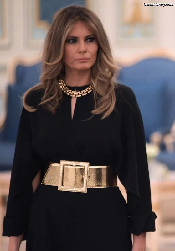 Melania Trump photo 19 of 221