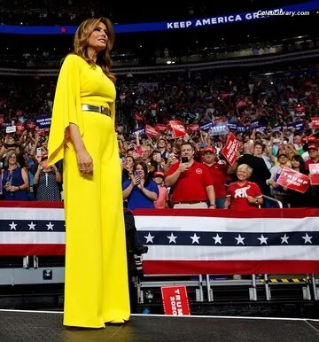 Melania Trump photo 23 of 221
