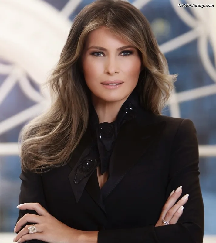 Melania Trump photo 6 of 221
