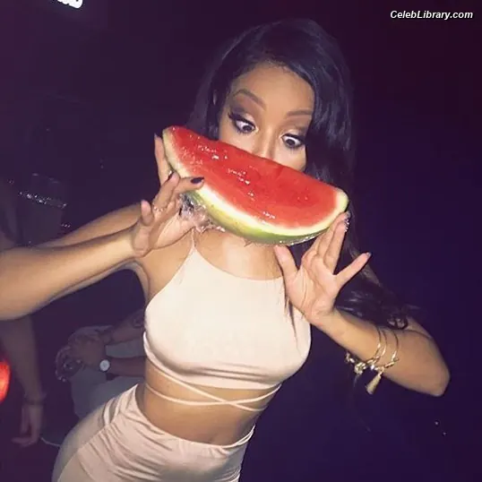 Melanie Iglesias photo 8 of 218