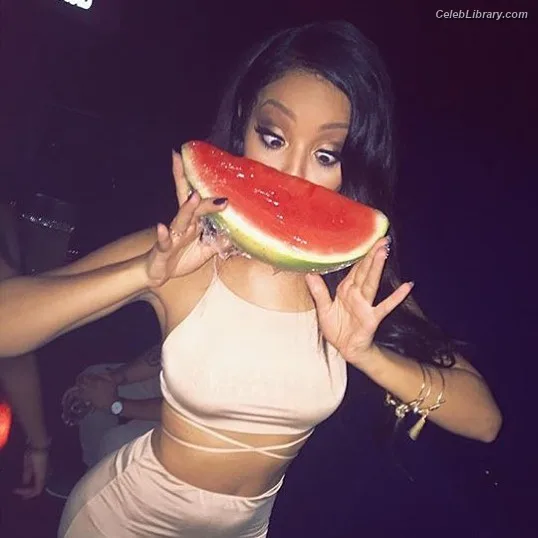 Melanie Iglesias photo 8 of 216