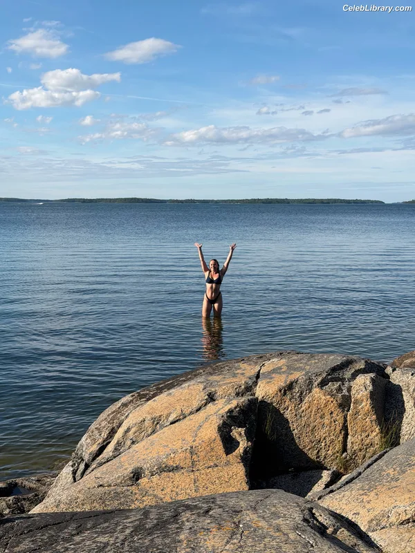 Melina Göransson photo 8 of 1064
