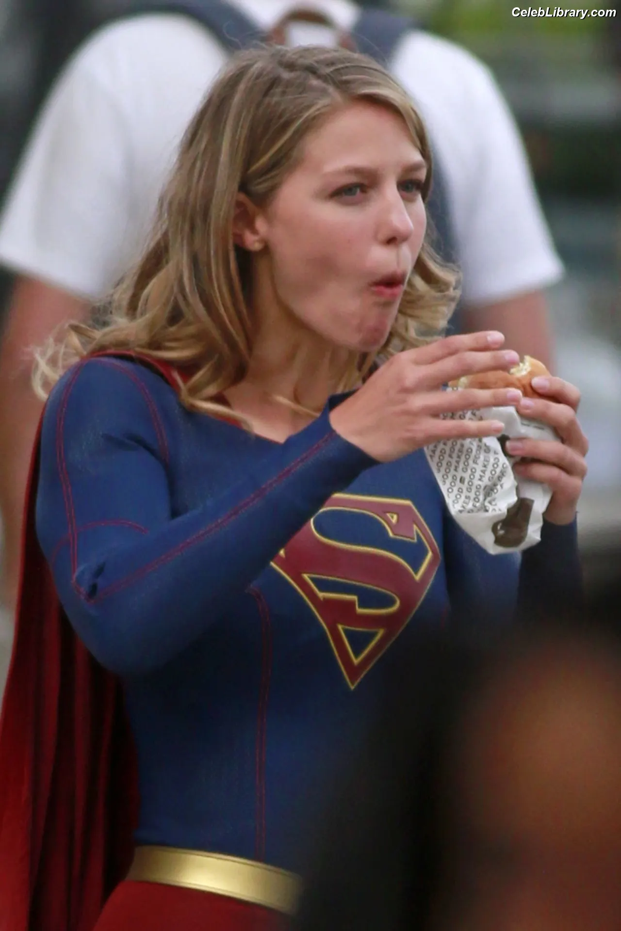 Melissa Benoist photo 8 of 361