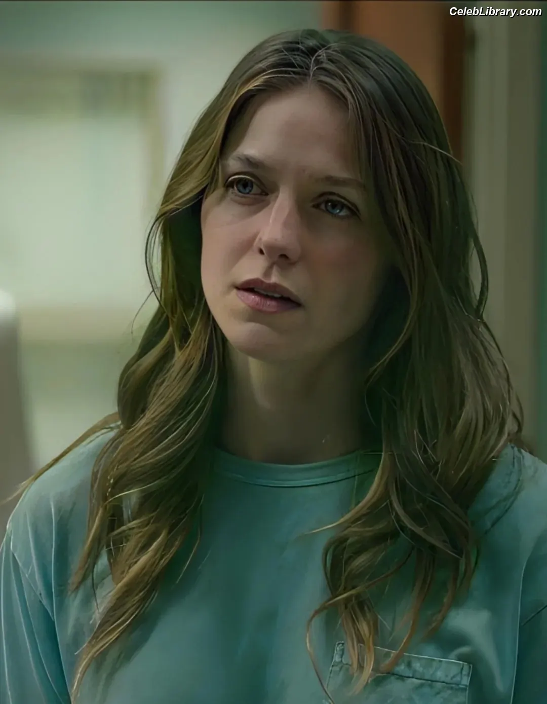 Melissa Benoist photo 18 of 361