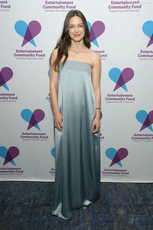 Melissa Benoist photo 20 of 361
