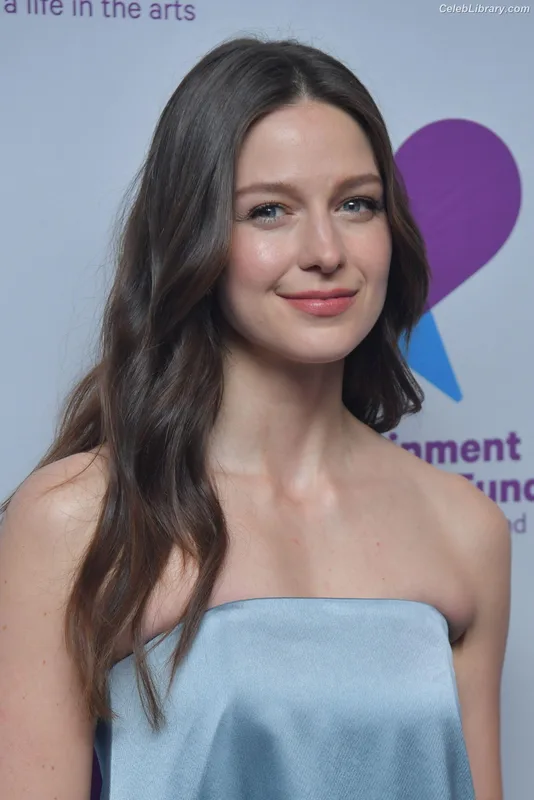 Melissa Benoist photo 22 of 361