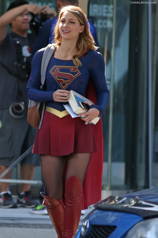 Melissa Benoist photo 13 of 361