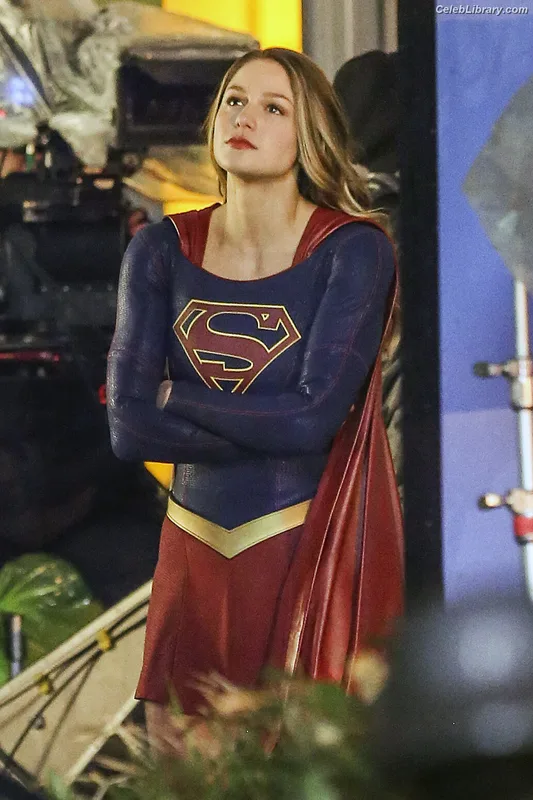 Melissa Benoist photo 18 of 361
