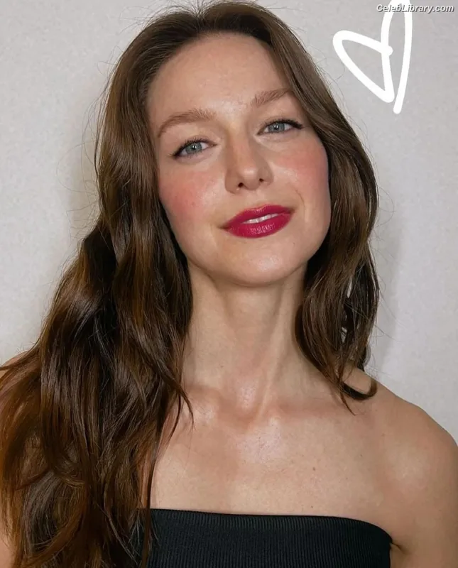 Melissa Benoist photo 23 of 361