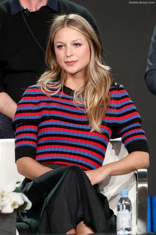 Melissa Benoist photo 23 of 361