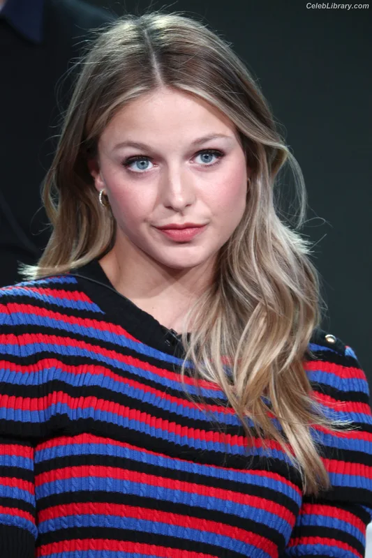 Melissa Benoist photo 8 of 361