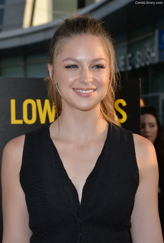 Melissa Benoist photo 22 of 361