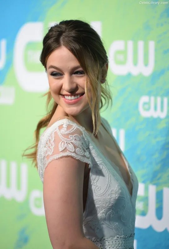 Melissa Benoist photo 22 of 361