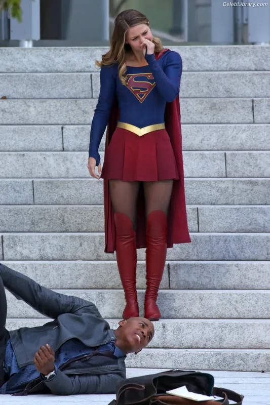 Melissa Benoist photo 23 of 361